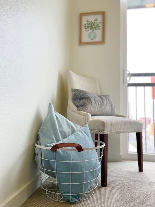 A Perfect Getaway In The Heart Of The Action Apartamento *
